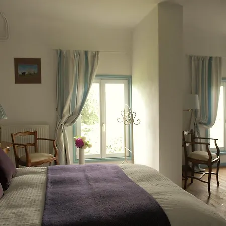 Les Chambres Du Manoir De Guitry *