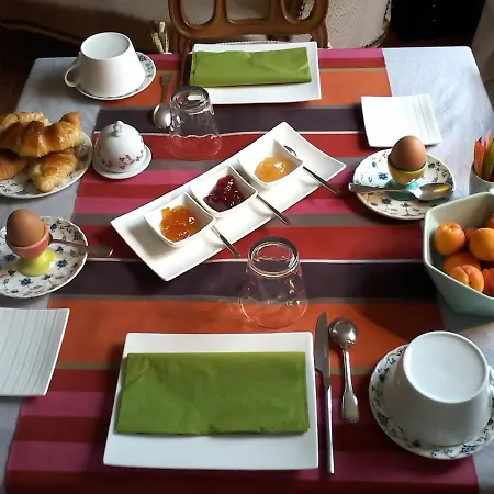 Bed & Breakfast Les Chambres Du Manoir De Guitry