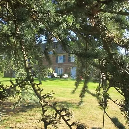 Les Chambres Du Manoir De Guitry Bed & Breakfast *